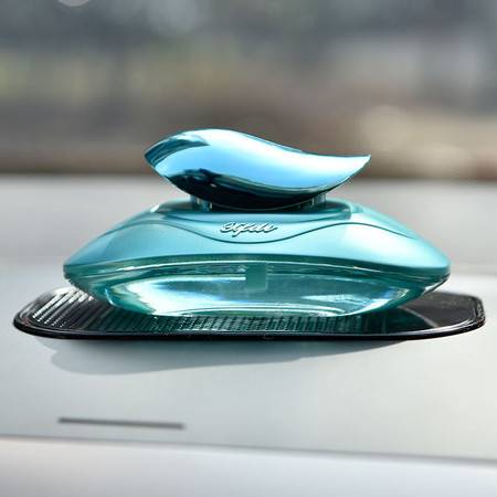 汽車香水座 駕乘空間里的優(yōu)雅點(diǎn)綴與清新守護(hù)